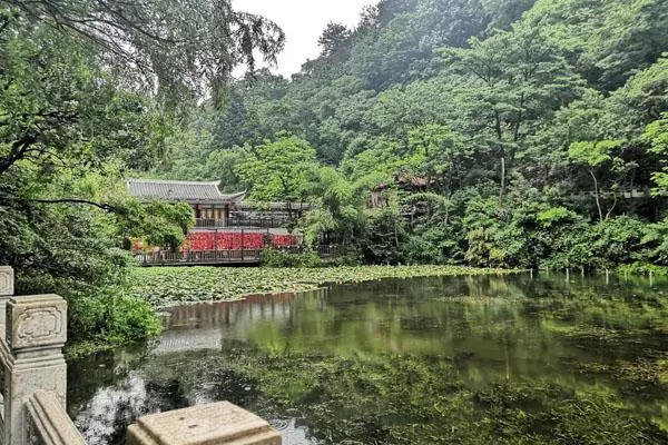 貴陽(yáng)黔靈山公園好玩嗎 有什么景點(diǎn)