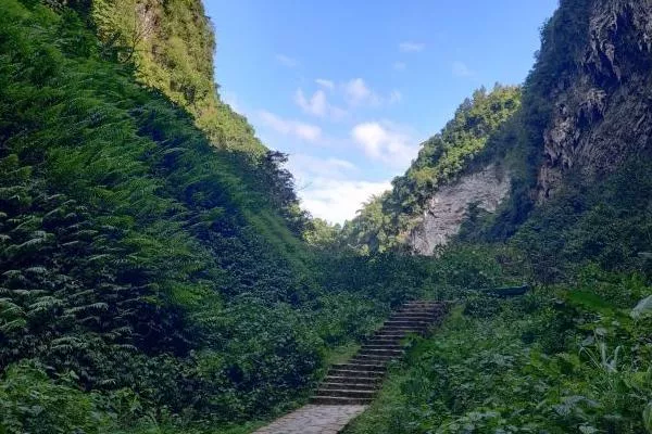 通靈大峽谷風景區(qū)在哪里