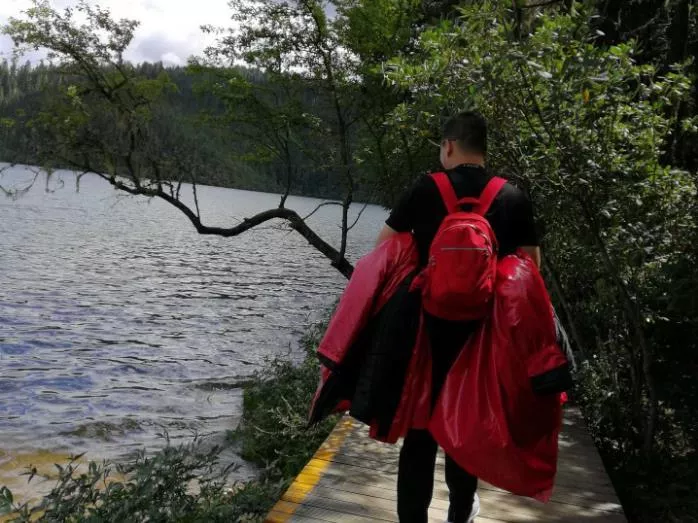 香格里拉普達(dá)措國(guó)家公園旅游攻略